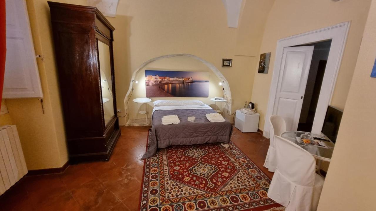 Bed and Breakfast Dimora San Leucio à Lecce Extérieur photo